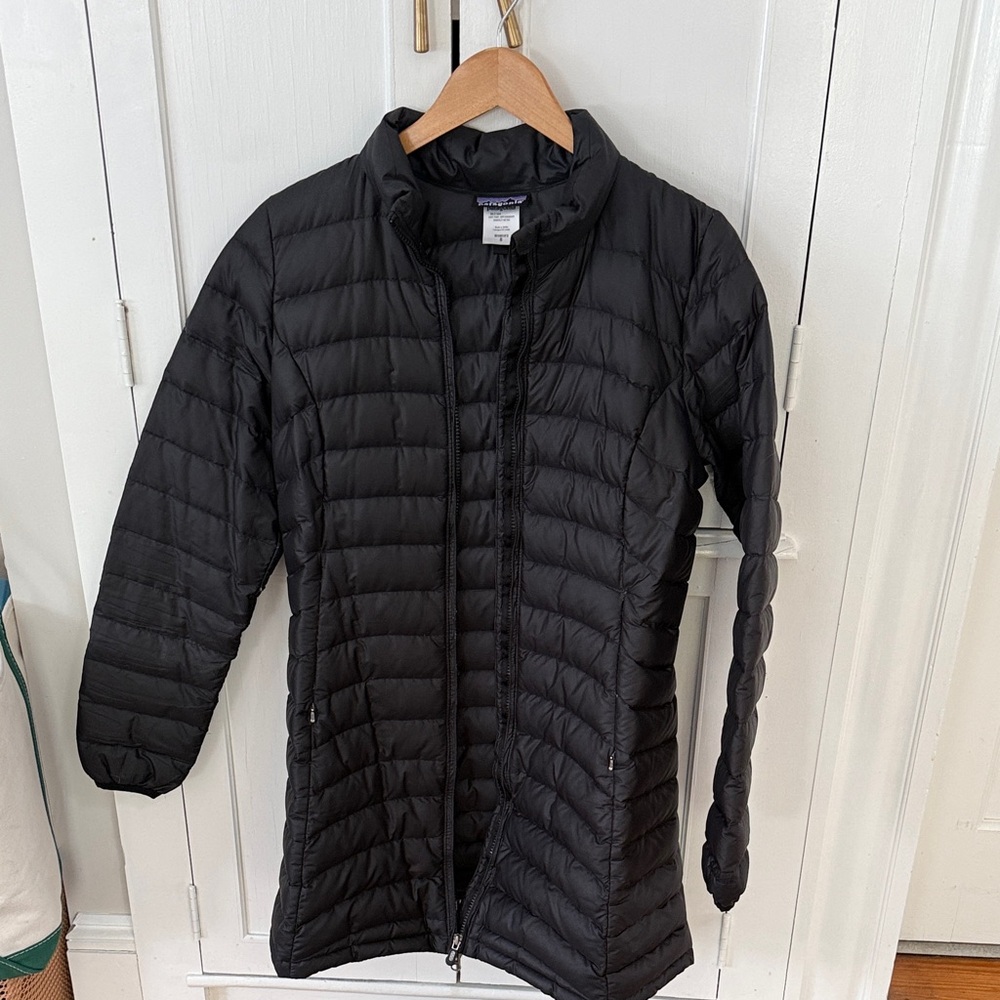 Patagonia Women's Midnight Black Puffer Coat